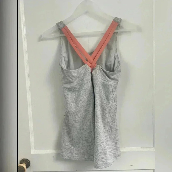 Lululemon stash and run tank top Size 8 - Picture 5 of 5